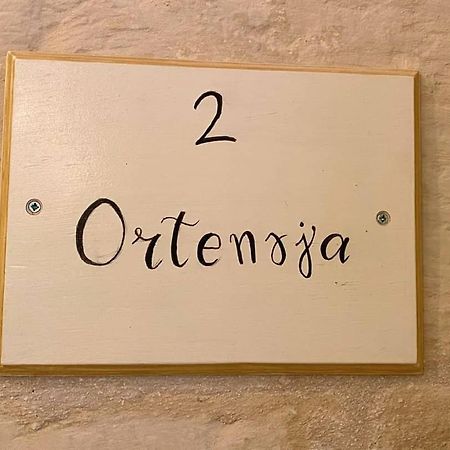 Il-Blanzun Central Boutique Living Zebbug  Bagian luar foto